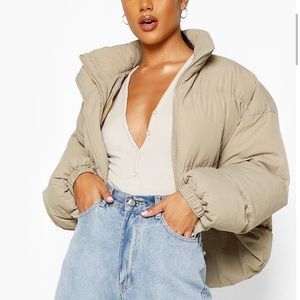 Boohoo Beige Cropped Puffer Jacket